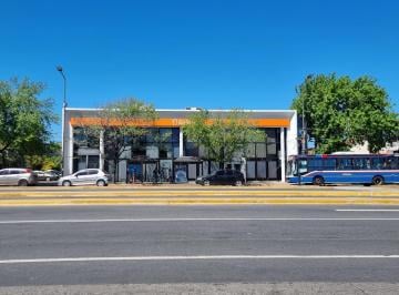 Local comercial · 832m² · 12 Cocheras · Local en Venta en San Isidro