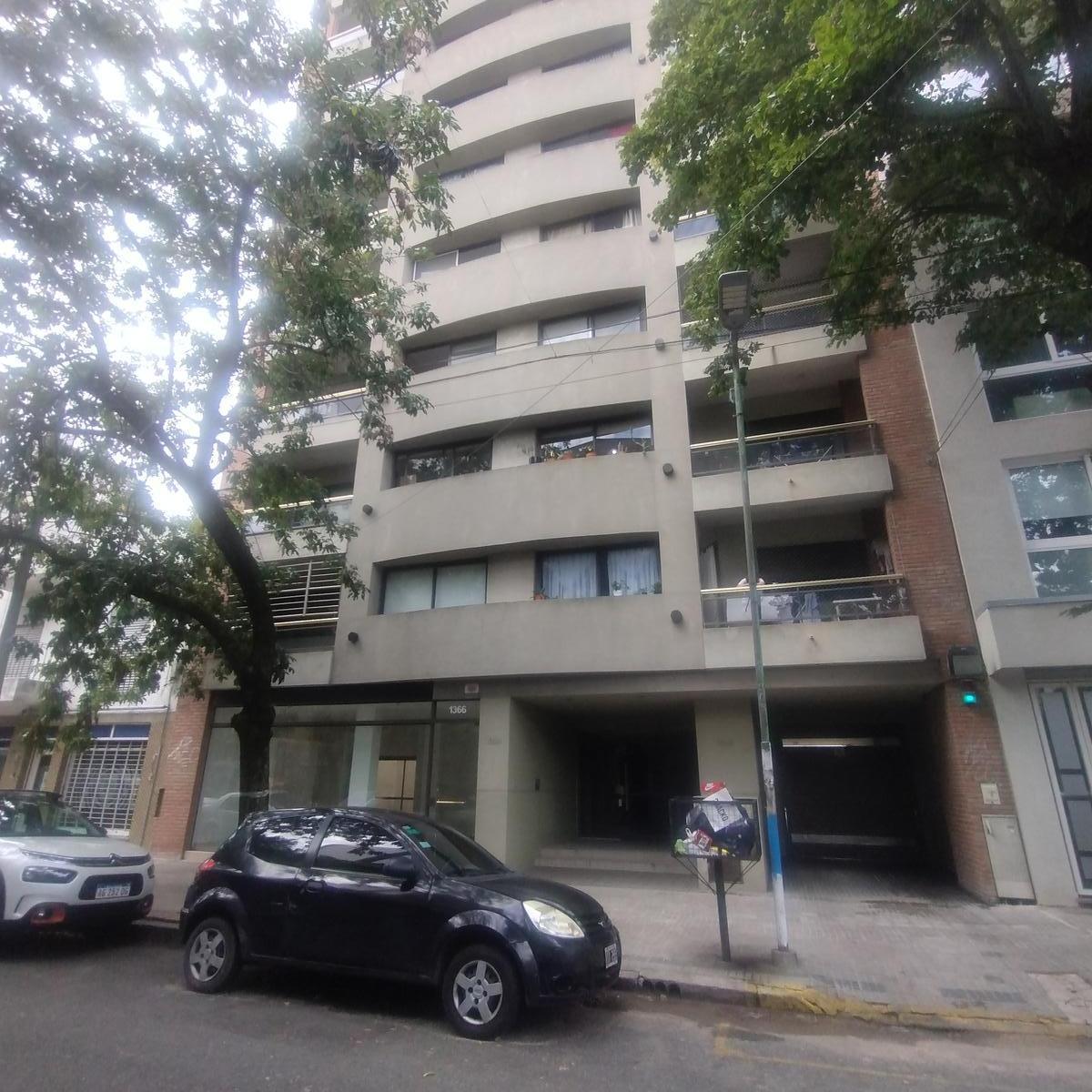 5 nº 1368 e/ 60 y 61 Dpto 1A