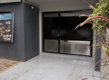 Casa · 90m² · 3 Ambientes · 1 Cochera · Casa - San Fernando