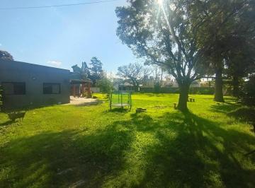 Casa · 1600m² · 3 Ambientes · Exclusiva Propiedad Quinta en Zavalla