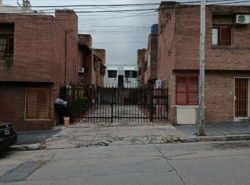 PH de 4 ambientes, Córdoba · Barrio San Martin. Ph - Duplex, 3 Dorm., 2 Baños. en un Complejo de Viviendas.!