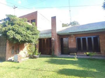 Casa de 4 ambientes, San Andrés de Giles · Casa de 4 Dorm. - Centro