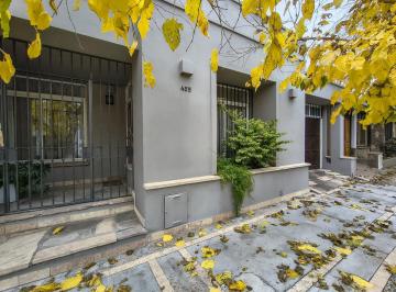 Casa · 187m² · 5 Ambientes · 1 Cochera · Casa en Dorrego