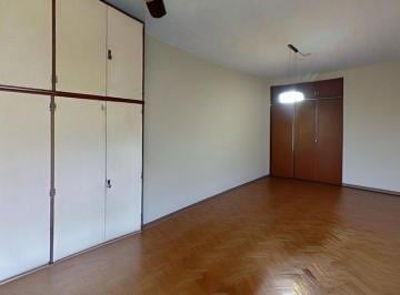Departamento · 42m² · 2 Ambientes · 1 Cochera · Depto 42 m Tot Cochera Cub Villa Luro