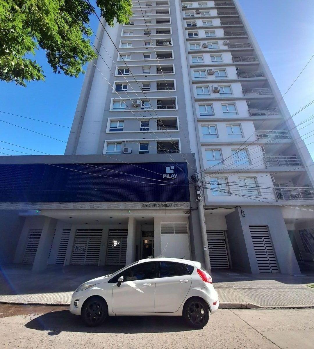 Uruguay 3100