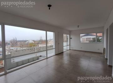 PH · 105m² · 3 Ambientes · 1 Cochera · Alquiler Amplio Dpx. C/cochera Z/sta. Genoveva