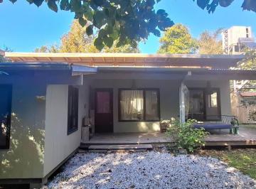 Casa · 913m² · 4 Ambientes · Casa en Venta en Zona Las Chacras de Maschwitz 1 Planta 3 Dorm. Doble Acceso