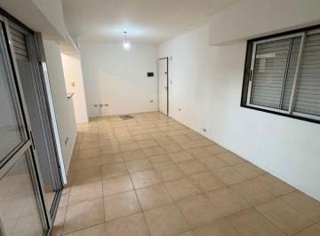 Departamento de 2 ambientes, Lanús · Departamento de 46 m² con 1 Dormitorio en Alquiler en Lanús Oeste