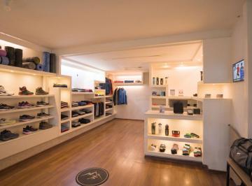 Local comercial 55m² Alquiler Centro · Excelente Local en Galería Céntrica con Dos Niveles