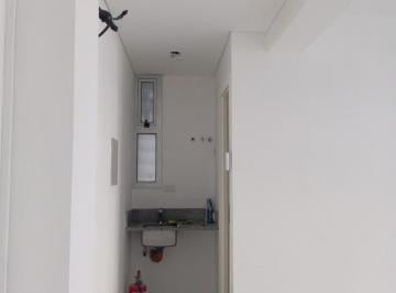 Local comercial · 30m² · 1 Ambiente · 1 Cochera · Local en B° Bombal Sur