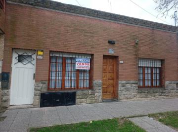 PH · 63m² · 3 Ambientes · P. H. 3 Ambientes a La Calle con Patio Barrio Peralta Ramos Oeste