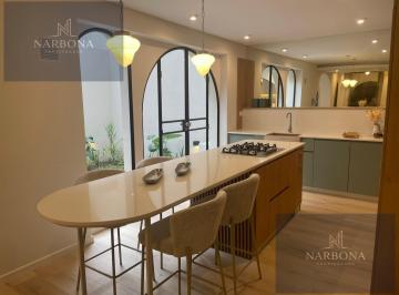 Casa · 227m² · 8 Ambientes · 2 Cocheras · Venta Casa 3 Dorm. Comodín, Quincho, Cochera, Terraza con Pileta y Patio en Barrio Lourdes