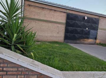 Local comercial , Ciudad de Santa Fe · Galpón en Alquiler – Gorriti y Facundo Zuviría