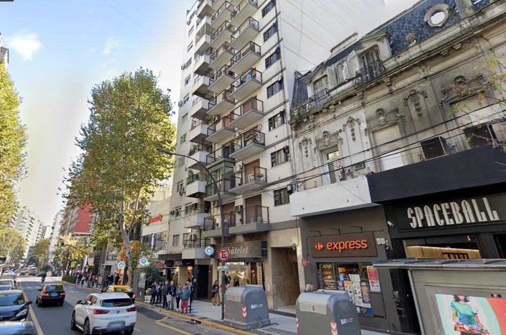 Avenida Santa Fe 2400