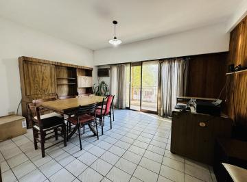 PH · 95m² · 4 Ambientes · Venta / Permuta – PH de 3 Dorm. – Bella Vista, Rosario