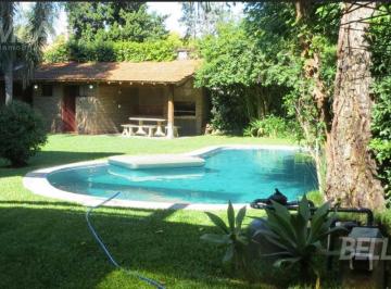 Casa · 429m² · 8 Ambientes · 6 Cocheras · Casa Venta San Isidro 8 Ambientes Jardin Piscina Garage