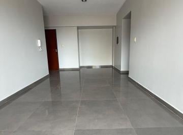 Departamento de 3 ambientes, San Miguel de Tucumán · Vendo Amplio Departamento de 2 Dorm. en Barrio Sur