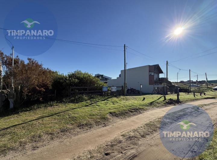 Terreno · 400m²