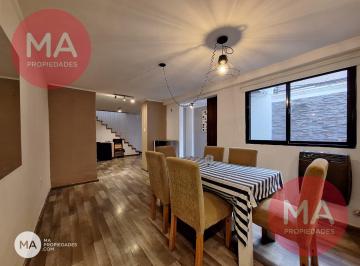 Casa · 110m² · 4 Ambientes · Casa 2 Dorm. - Paraguay 1100 - Centro Rosario | Venta