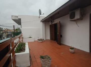 Casa de 3 ambientes, Avellaneda · Venta Casa Planta Alta 3 Ambientes