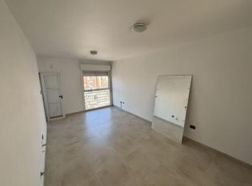 Departamento · 2 Dormitorios · Saavedra 2200