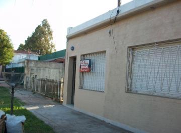 PH de 3 ambientes, Lomas de Zamora · Casa y Dos Departamentos Multifamiliar