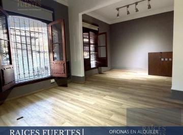 Oficina comercial · 8 Ambientes · Oficina - Zona Centro
