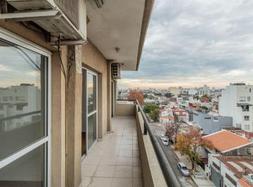 Departamento · 54m² · 3 Ambientes · 1 Cochera · Depart. Venta 3ambs. Cochera. Balcón. Monte Castro