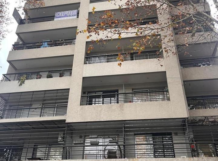 Departamento en Villa Santa Rita 3 Mbientes Al Frente con Balcon y Cochera Fija Cubierta