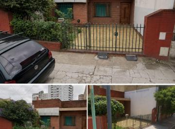 Casa · 202m² · 5 Ambientes · 1 Cochera · Casa en Mataderos