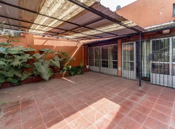 Casa · 135m² · 5 Ambientes · Venta Casa Tapiales