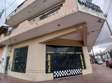 Local comercial · 160m² · 2 Ambientes · Local en Alquiler con Depto 2 Amb