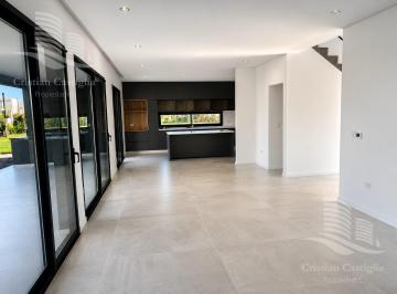 Casa · 635m² · 7 Ambientes · 2 Cocheras · Excepcional Casa a Estrenar en Barrio Riberas, Puertos del Lago