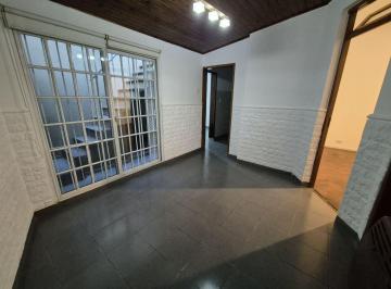 Oficina comercial · 70m² · 3 Ambientes · Alquiler Oficina en PH 3 Ambientes Para Uso Profesional en Banfield Este