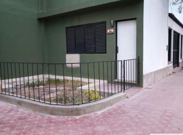 Casa de 4 ambientes, General Gutiérrez · Casa en Alquiler C/ Cochera en General Guitérrez