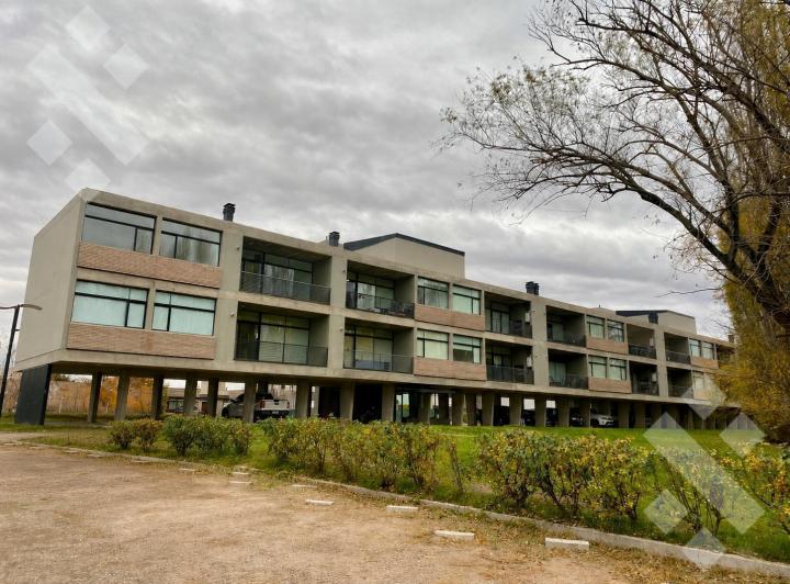 Departamento · 60m² · 2 Ambientes · 2 Cocheras