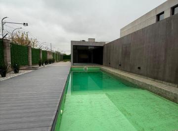 Casa de 4 ambientes, Córdoba · Alquiler Chacras Green - Dúplex Premium 3 Dorm - 3 Baños - 170 m² Cub