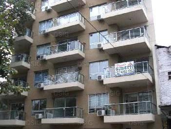 Departamento · 40m² · 2 Ambientes · 1 Cochera · Alquiler de Departamento 2 Ambientes con Balcon en Monte Castro