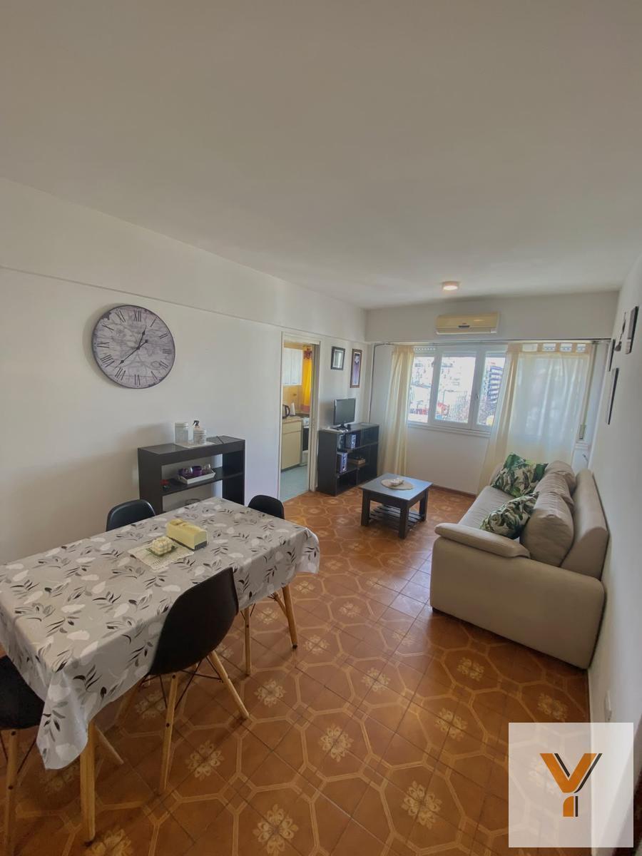 Depto 1 dorm, 40m² en alquiler — Alberti e/ Arenales y Lamadrid
