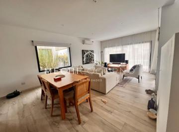 Casa · 178m² · 5 Ambientes · 4 Cocheras · Casa en Venta 4 Dorm. Vila Marina 2, Villa Nueva