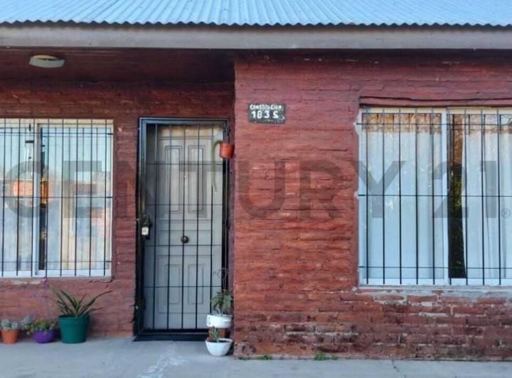Casa · 60m² · 3 Ambientes · 1 Cochera