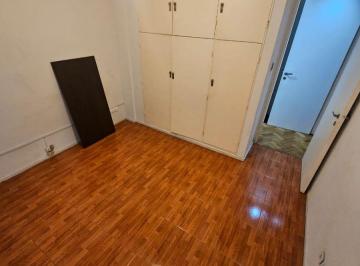 Departamento de 2 ambientes, Caballito · Av Rivadavia 4700 - Lavadero - Placard - Piscina - Vigilancia - Caballito Caba