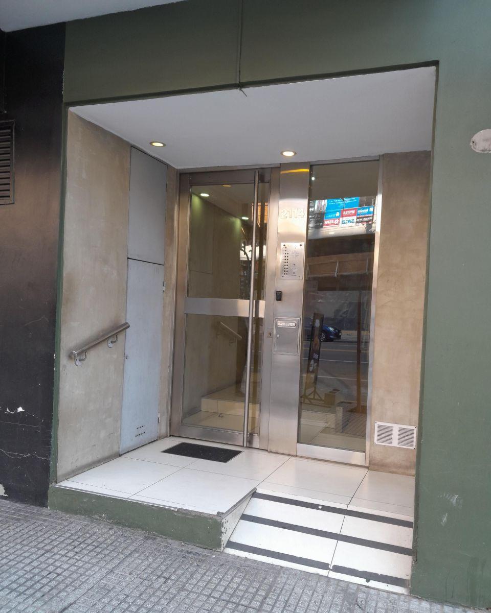 Avenida Raúl Scalabrini Ortiz 2100