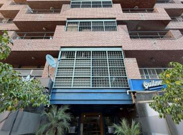 Departamento · 60m² · 3 Ambientes · Departamento en Venta de 2 Dorm. Sobre Rondeau a m del Buen Pastor - Nueva Cordoba