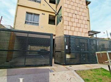 Departamento · 33m² · 2 Ambientes · Venta Departamento 2 Amb. Luminoso C/ Posibilidad de Cochera
