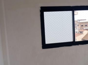 Departamento de 3 ambientes, Avellaneda · Departamento en Alquiler en Sarandí