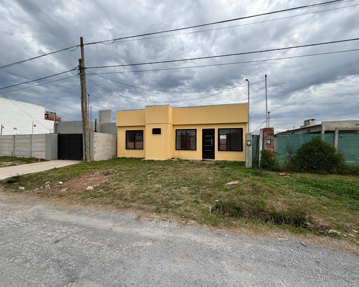 Casa Pappo Napolitano 5357 Barrio Jardin de los Pioneros