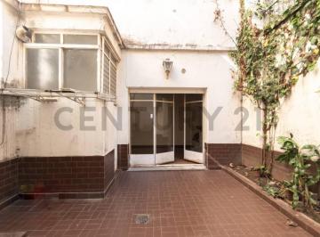 Departamento · 66m² · 2 Ambientes · Venta 2 Ambientes C/ Patio en Palermo