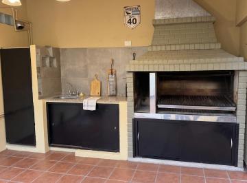 PH de 4 ambientes, Mataderos · PH 4 Ambientes con Patio y Parrilla en Mataderos – Sin Expensas