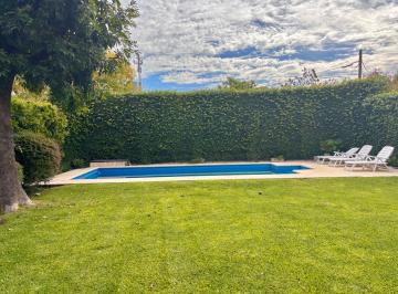 Casa · 250m² · 4 Dormitorios · Casa - Las Barrancas